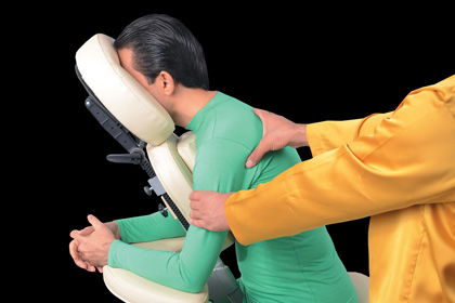 آموزش ماساژ صندلی درمانی